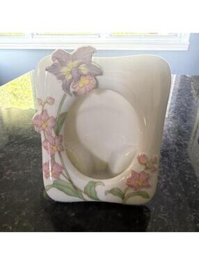 Vintage Purple and Pink Daffodil White ceramic picture frame